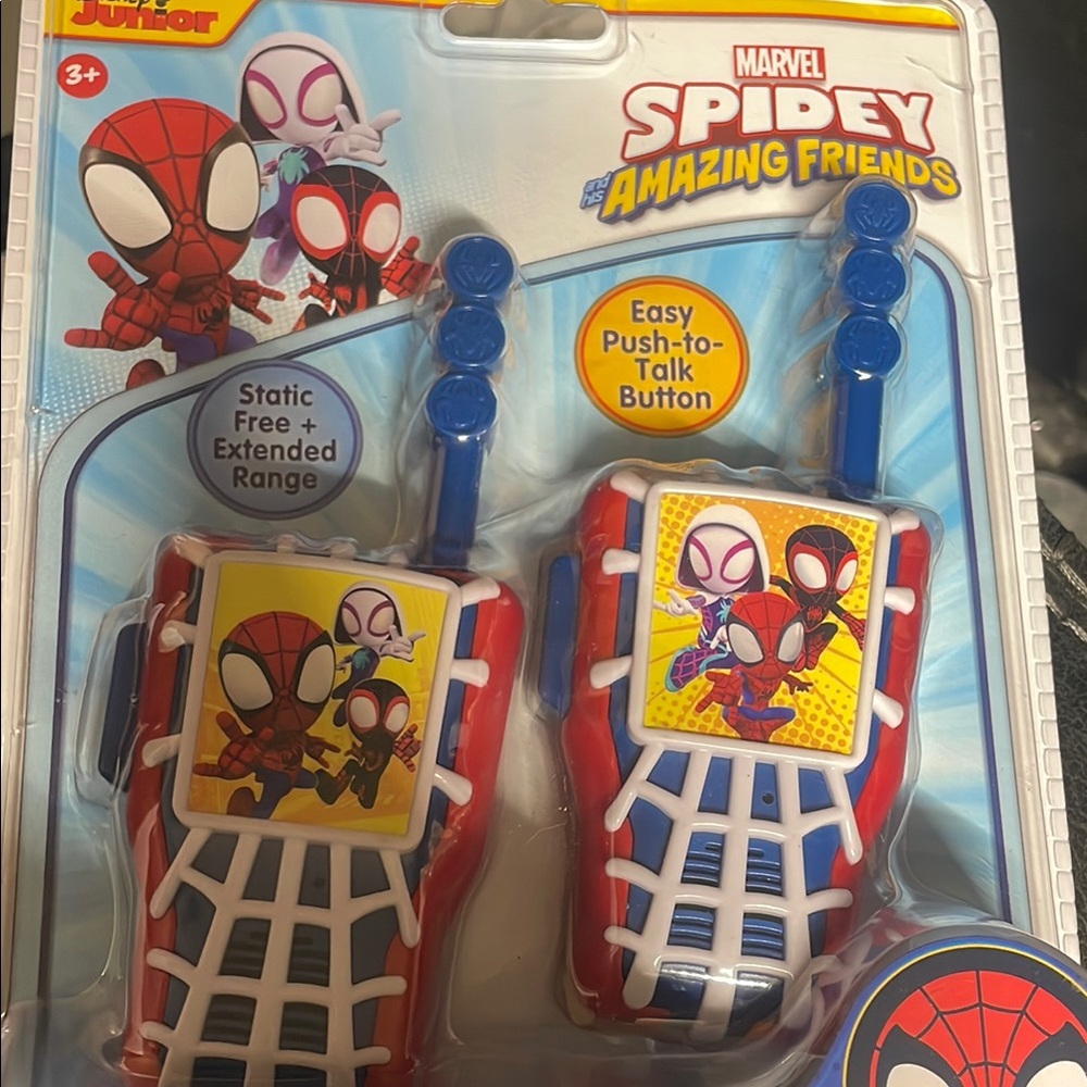 Marvel Spider-Man Action Figures Red and Blue Playset